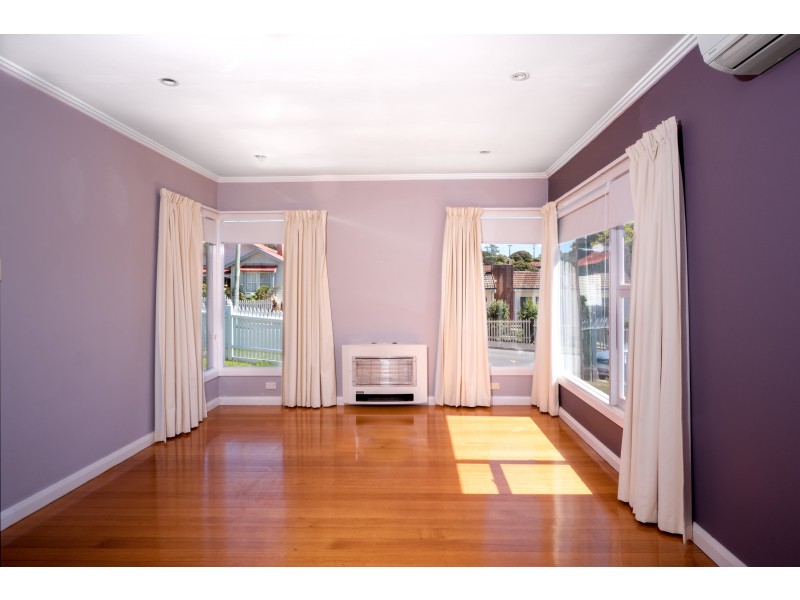 1 Hilton Road, Claremont TAS 7011
