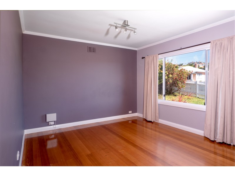 1 Hilton Road, Claremont TAS 7011