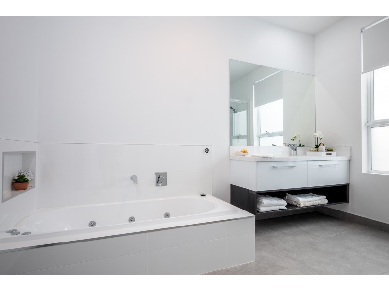 16 Peacock Court, Rosetta TAS 7010