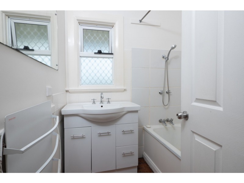 1 Paringa Road, Glenorchy TAS 7010