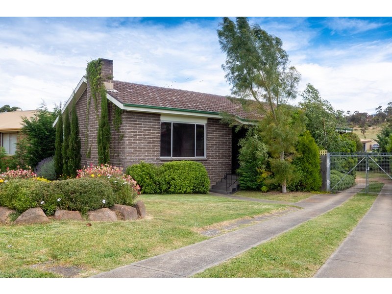 17 Tottenham Road, Gagebrook TAS 7030