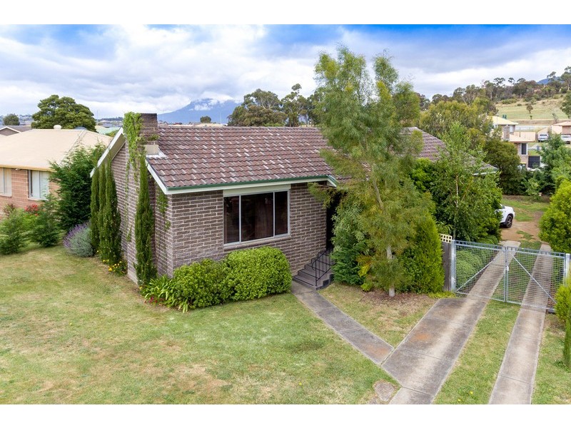 17 Tottenham Road, Gagebrook TAS 7030