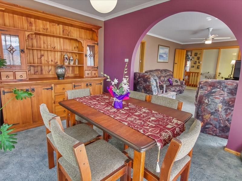 8 Cheviot Road, West Moonah TAS 7009