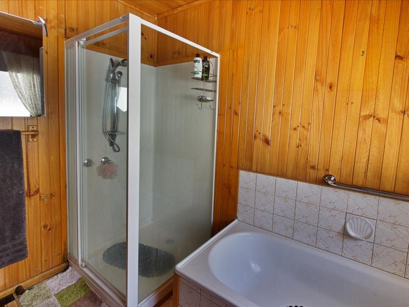 8 Cheviot Road, West Moonah TAS 7009