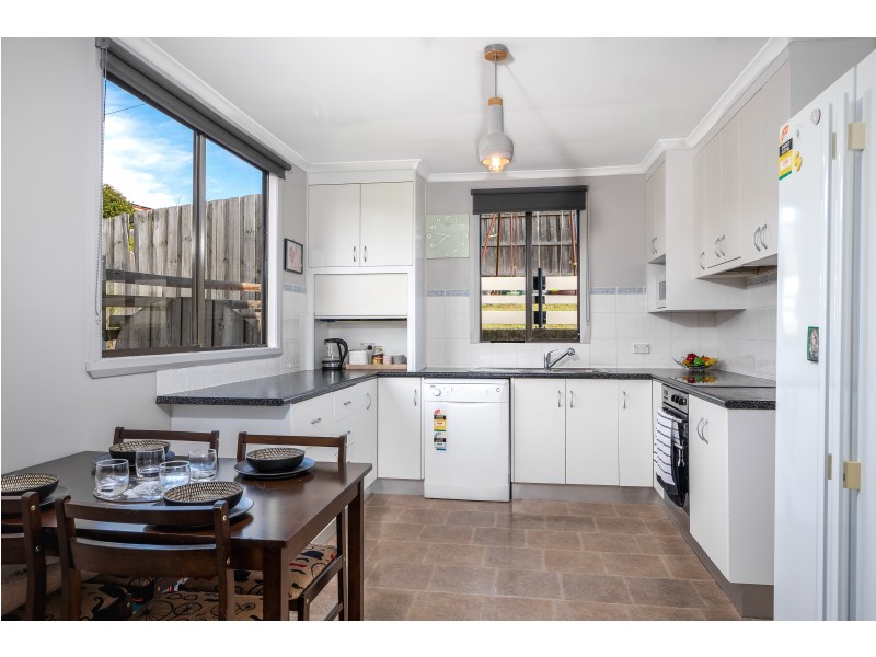8 Euston Street, Claremont TAS 7011
