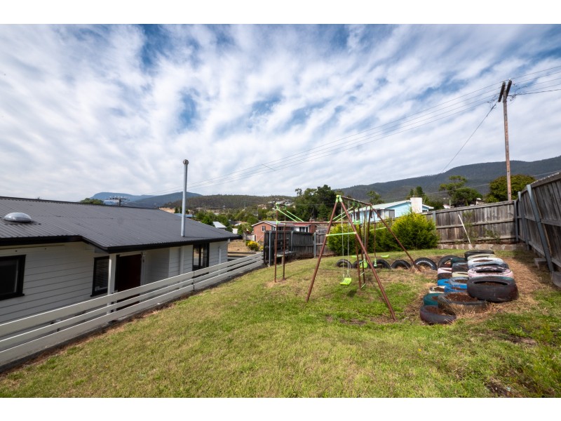 8 Euston Street, Claremont TAS 7011
