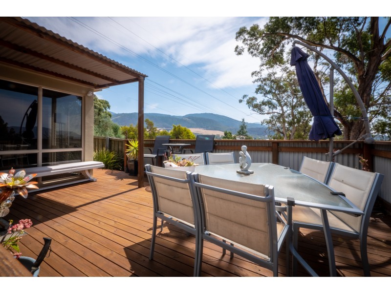 2/1 Dalmacia Place, Glenorchy TAS 7010