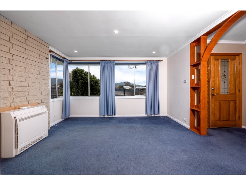 24 Hookey Court, Rokeby TAS 7019