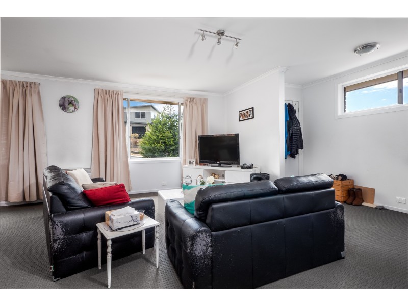 5 Coach Road, Chigwell TAS 7011
