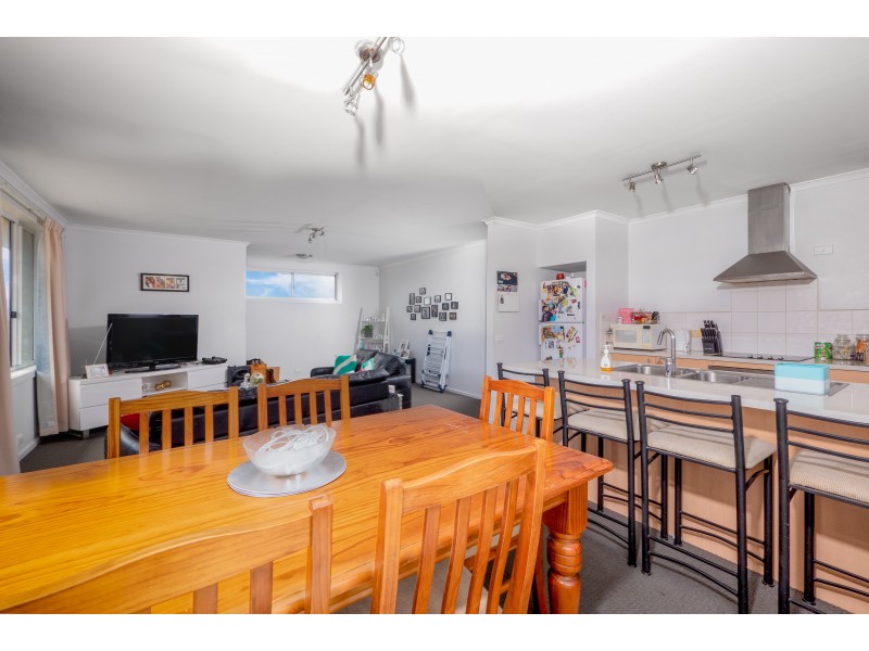 5 Coach Road, Chigwell TAS 7011