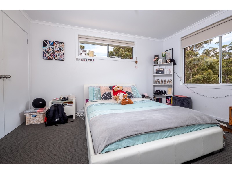 5 Coach Road, Chigwell TAS 7011