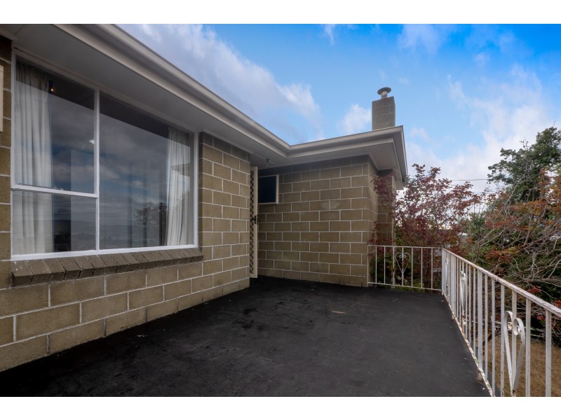 2 Kinarra Crescent, Chigwell TAS 7011