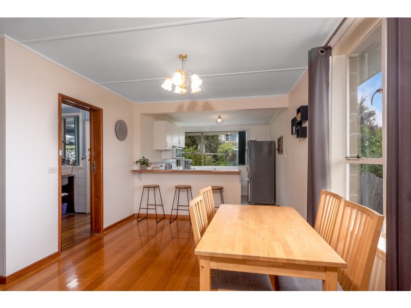 2 Kinarra Crescent, Chigwell TAS 7011