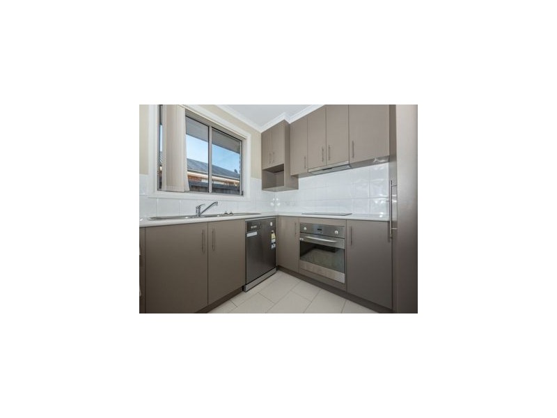 8/1-3 Leighland Road, Claremont TAS 7011