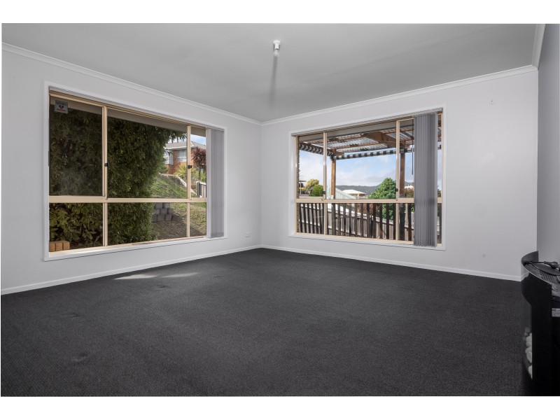 9 Lesdelle Street, Claremont TAS 7011