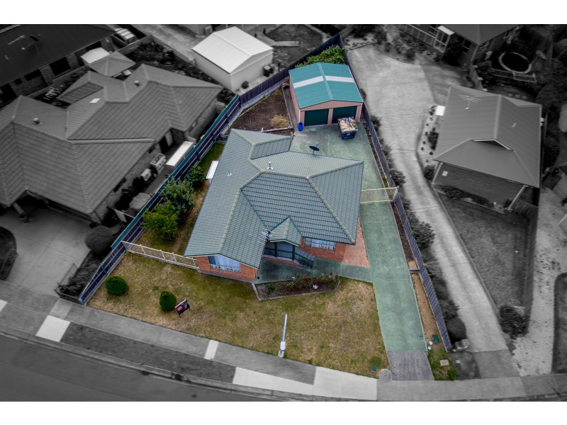 8 Moore Park Drive, Glenorchy TAS 7010