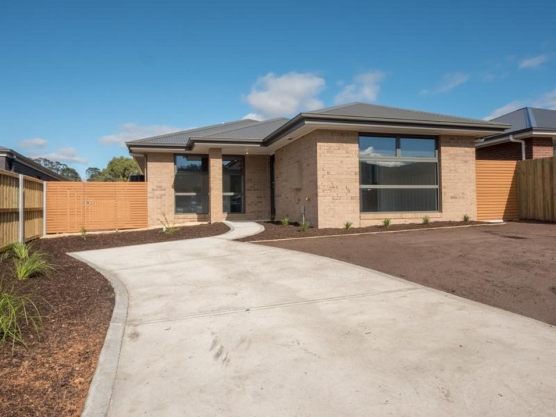 27 Holmfield Avenue, Clarendon Vale TAS 7019