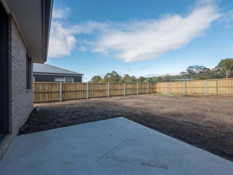 27 Holmfield Avenue, Clarendon Vale TAS 7019