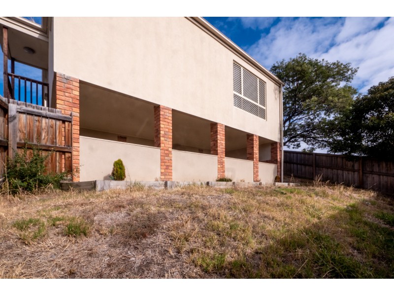 2/84 Lamprill Circle, Herdsmans Cove TAS 7030