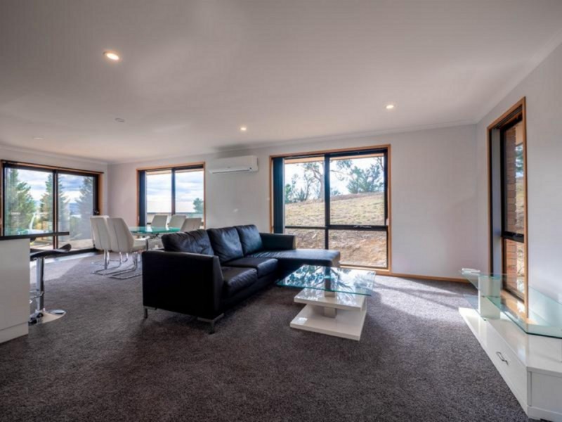 2 Baltonsborough Road, Austins Ferry TAS 7011