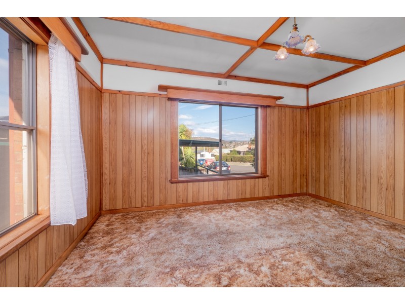 10 Gloucester Crescent, Lutana TAS 7009