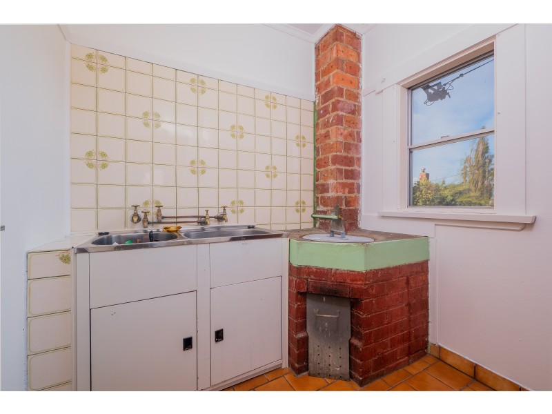 10 Gloucester Crescent, Lutana TAS 7009