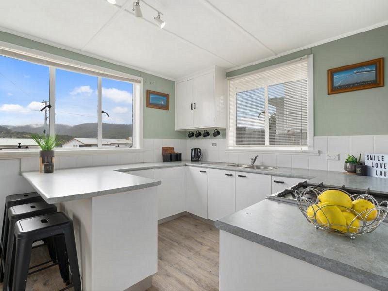 2 Waratah Road, Risdon Vale TAS 7016