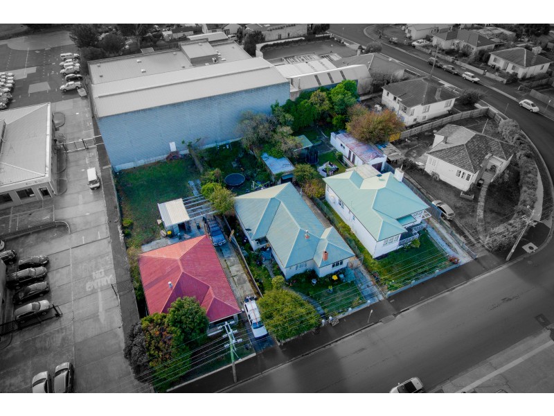30 Lampton Avenue, Derwent Park TAS 7009