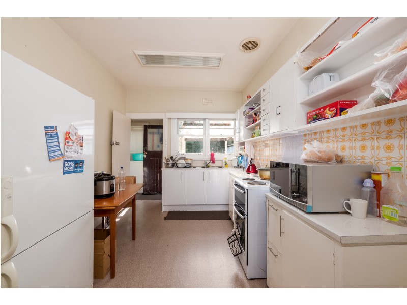 30 Lampton Avenue, Derwent Park TAS 7009