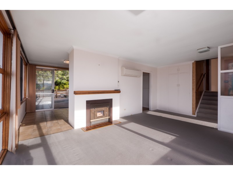 11 Kogarah Avenue, Berriedale TAS 7011