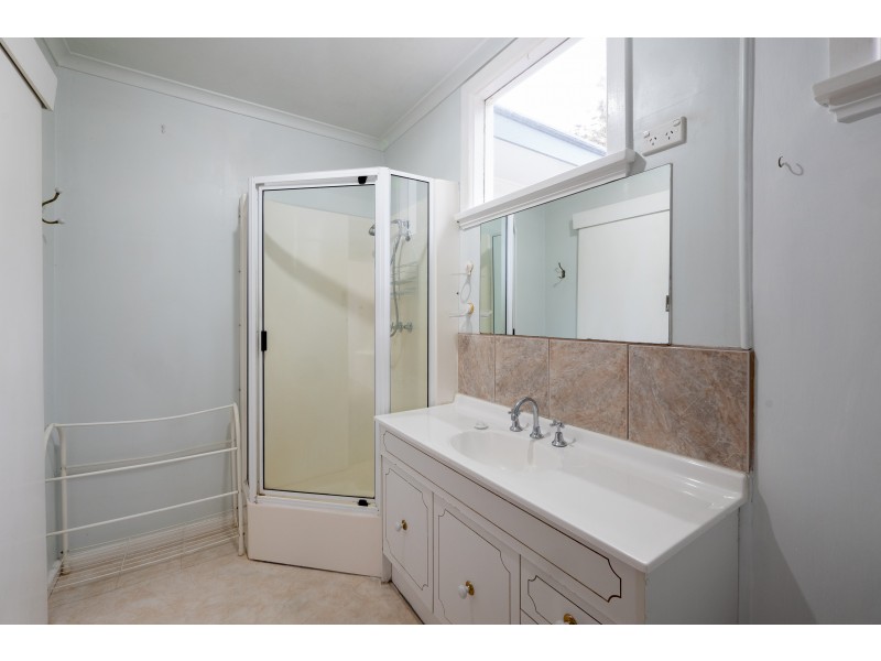 11 Kogarah Avenue, Berriedale TAS 7011