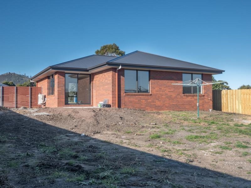 9 Mosman Road, Clarendon Vale TAS 7019
