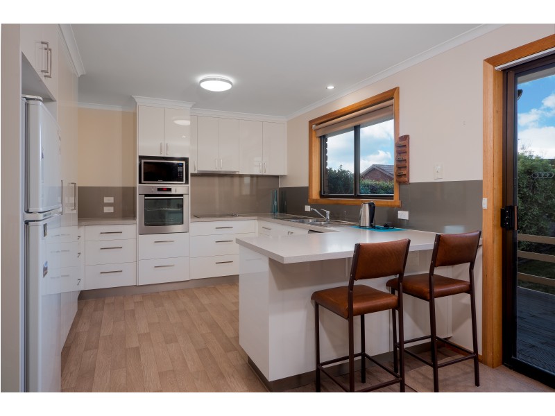 5 Dooleys Avenue, Rosetta TAS 7010