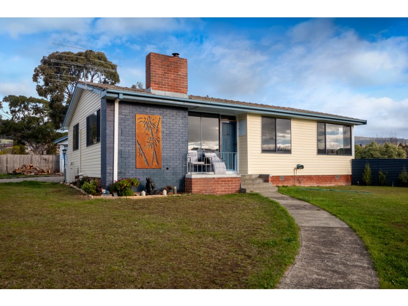 13 Link Road, New Norfolk TAS 7140