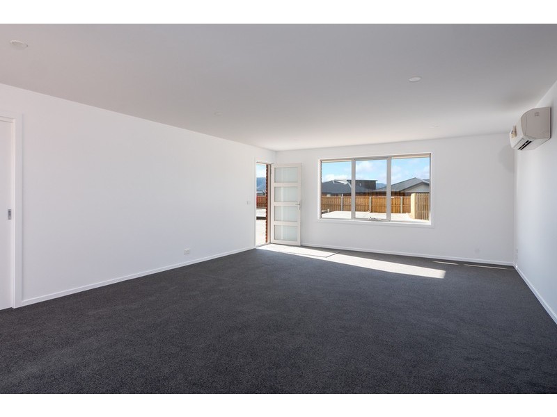 4/67 Menin Drive, Brighton TAS 7030