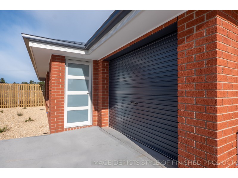 2/67 Menin Drive, Brighton TAS 7030