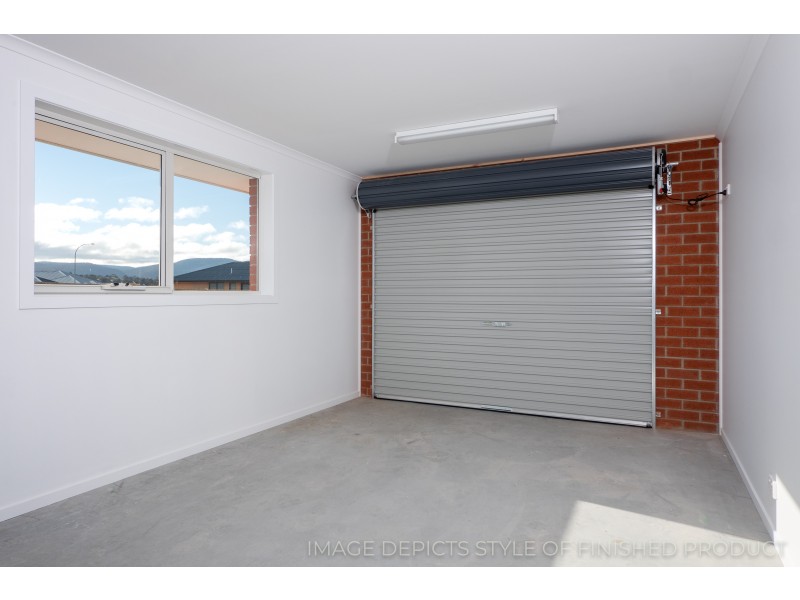 2/67 Menin Drive, Brighton TAS 7030