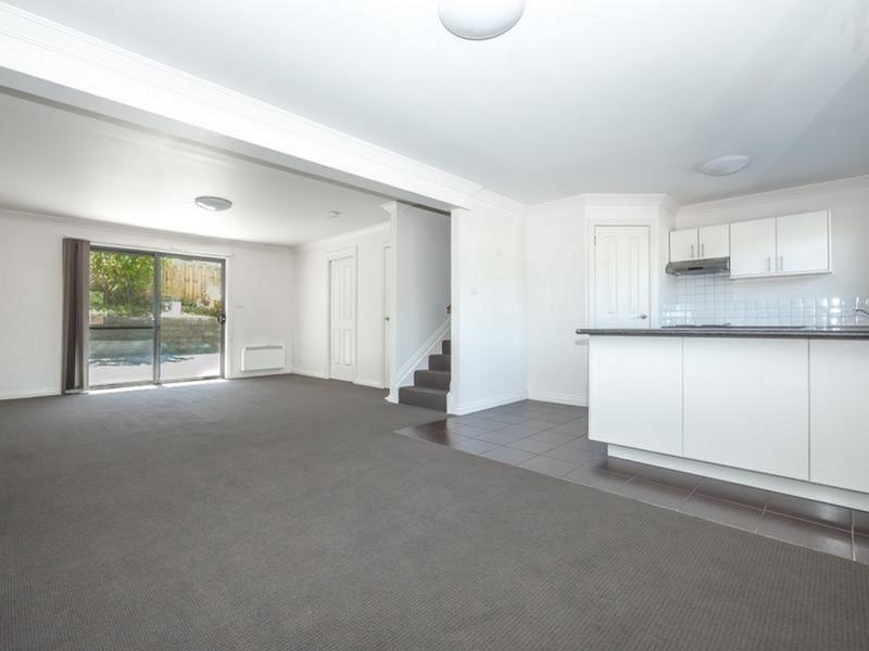 4/2 Chisholm Place, Glenorchy TAS 7010