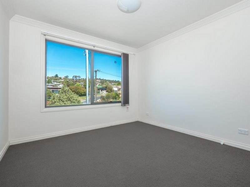 4/2 Chisholm Place, Glenorchy TAS 7010