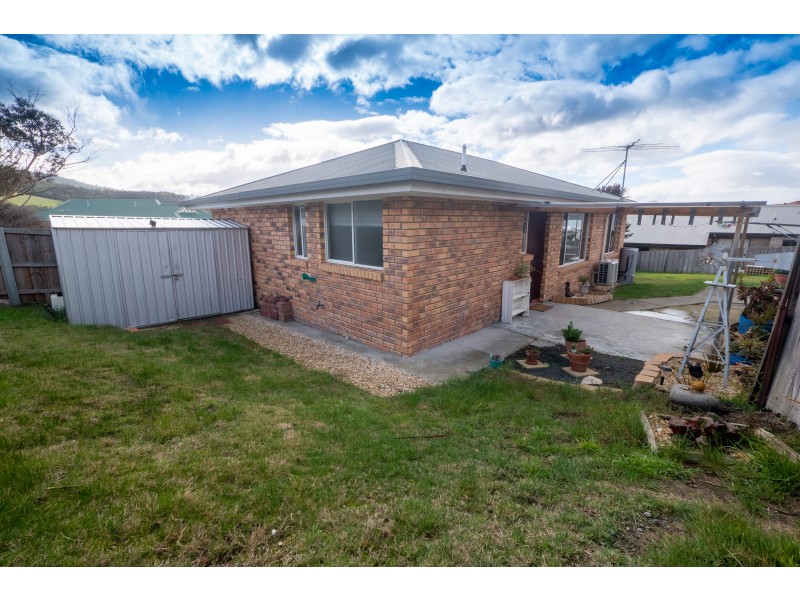 1/6 Aquila Street, Glenorchy TAS 7010