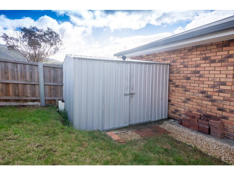 1/6 Aquila Street, Glenorchy TAS 7010