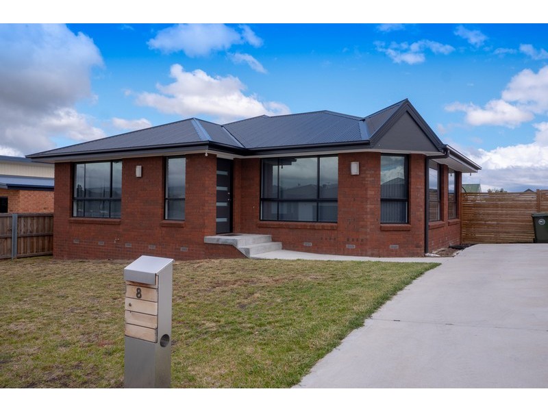 8 Dudley Drive, Brighton TAS 7030