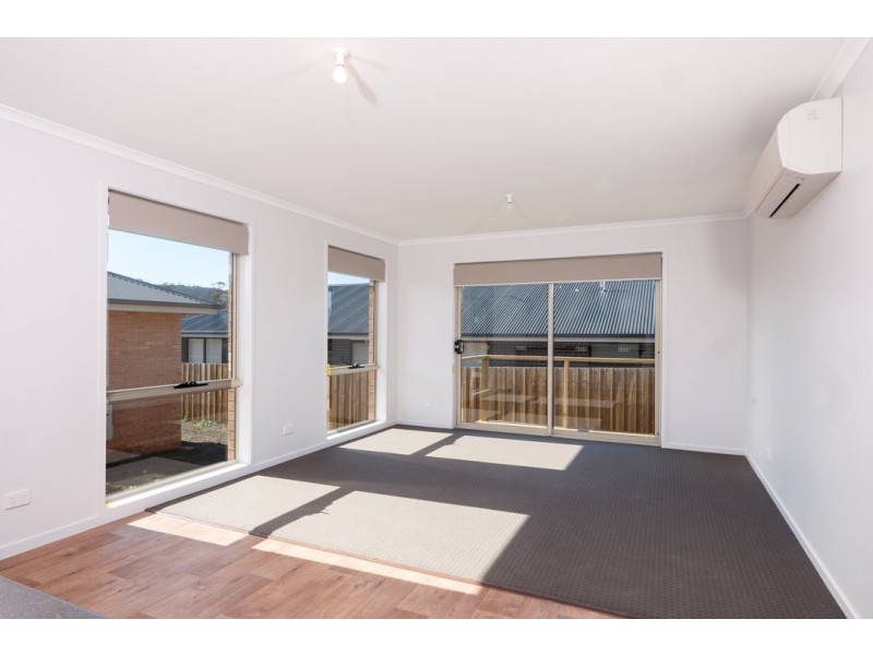 1/5 Emerald Drive, Rokeby TAS 7019