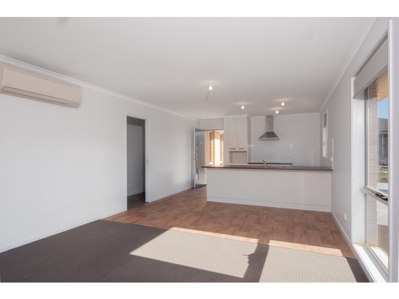 1/5 Emerald Drive, Rokeby TAS 7019