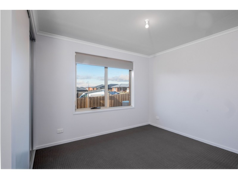 1/5 Emerald Drive, Rokeby TAS 7019