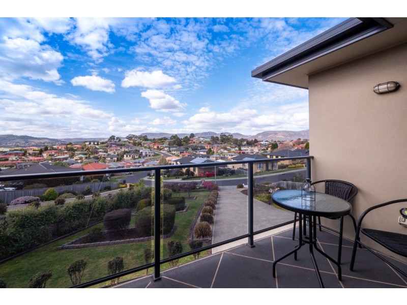 14 Govett Rise, Austins Ferry TAS 7011
