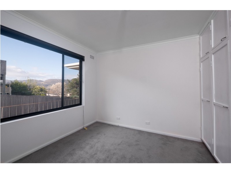 13 Kinarra Crescent, Chigwell TAS 7011