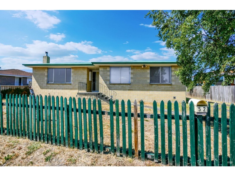52 Fisher Drive, Herdsmans Cove TAS 7030