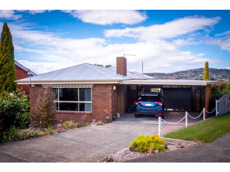 13 England Avenue, Montrose TAS 7010