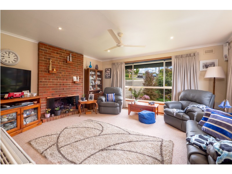 13 England Avenue, Montrose TAS 7010